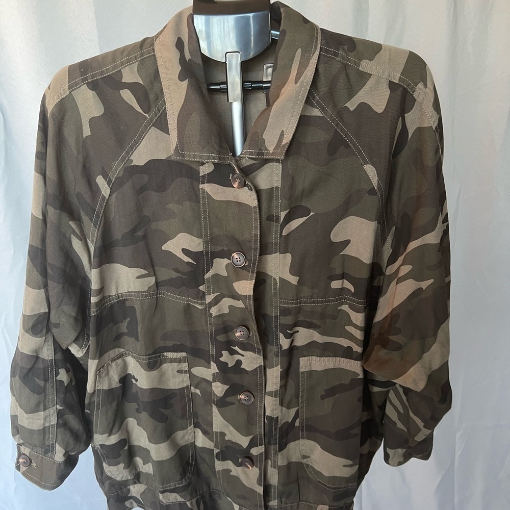 Vici Utility Jacket in Green and Brown with Camouflage Print and Long Sleeves